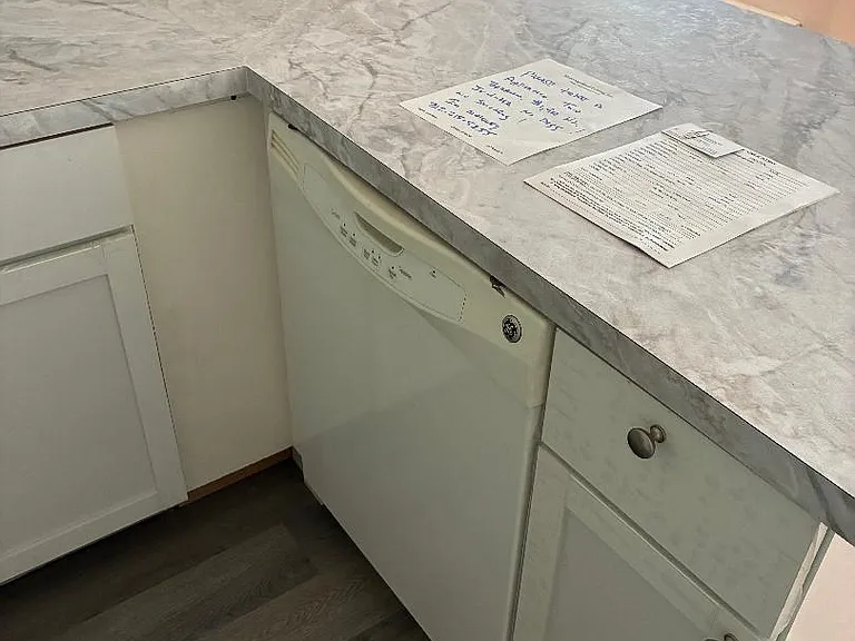 1139 Deerfield Rd #2A — Photo 7