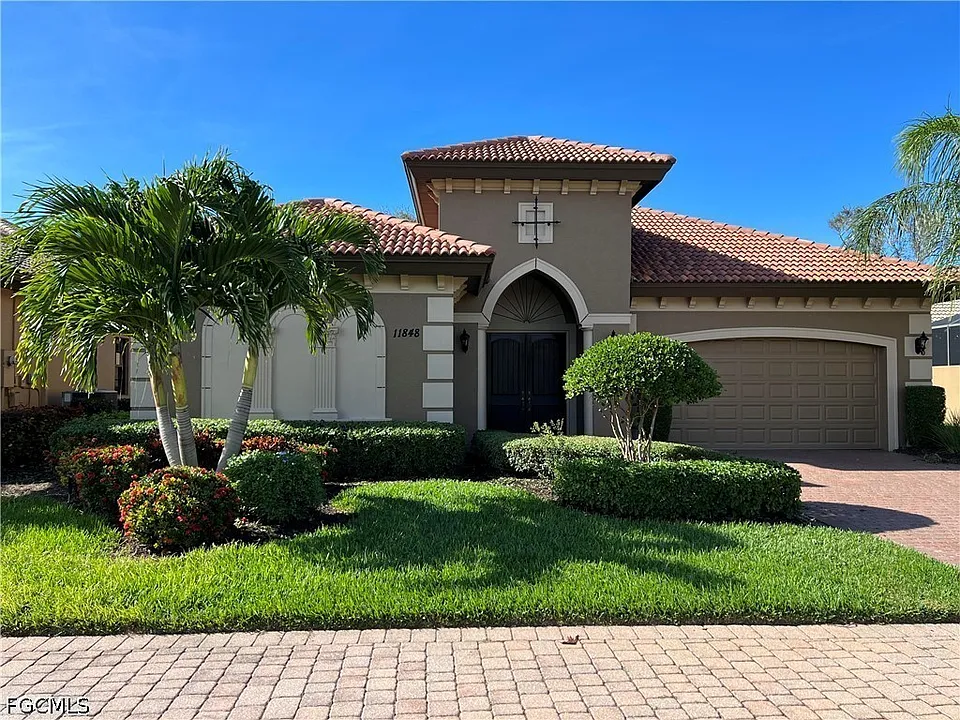 11848 Rosalinda Ct