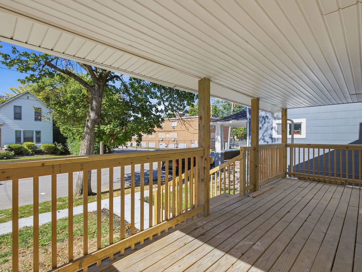 3 bed, 1236 sqft, $1,450 — Photo 2