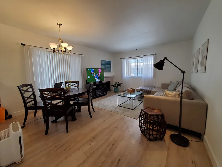 1546 Amherst Ave #103 — Photo 8