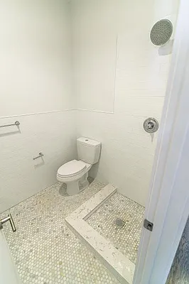 Rented by Nooklyn NYC LLC | media 34