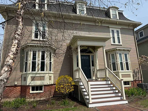 185 Madison St #1 Photo 1