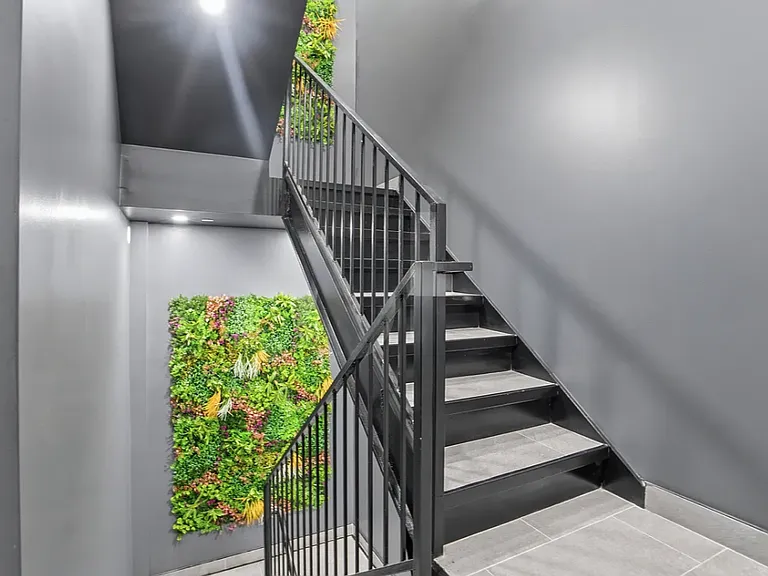 356 E 8th St #Penthouse 2 — Photo 16