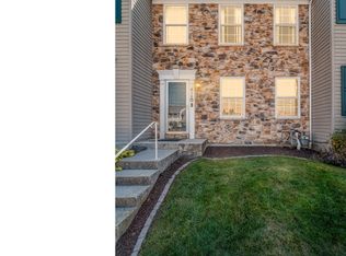 416 Friendship Ave, Hellam, PA 17406
