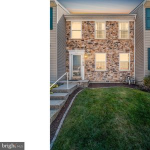 416 Friendship Ave, Hellam, PA, 17406