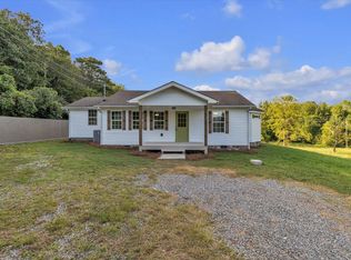 3154 Old Morris Rd, Rocky Face, GA 30740