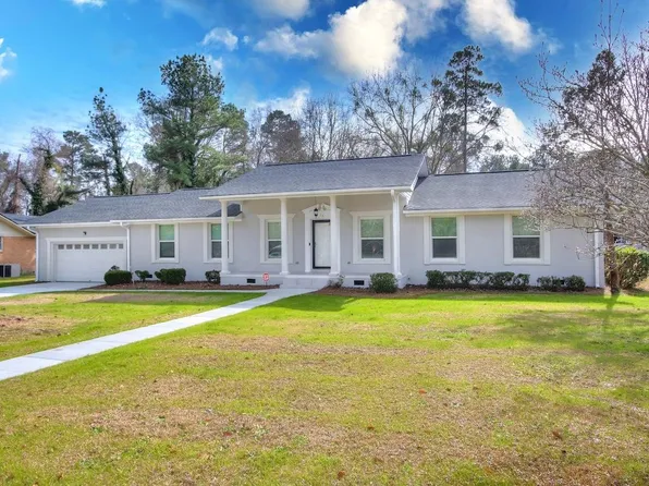 15 Pembroke Ct, Sumter, SC 29153