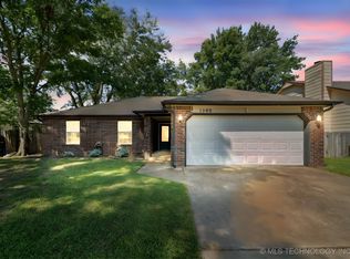 1500 N 24th St, Broken Arrow, OK 74014