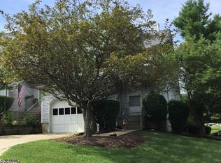 443 Chapman Ct #443, Hackettstown, NJ 07840