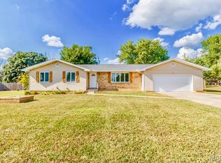 257 Parkway Ave, Lebanon, MO 65536