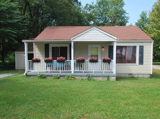 901 S Russell St, Portland, TN 37148