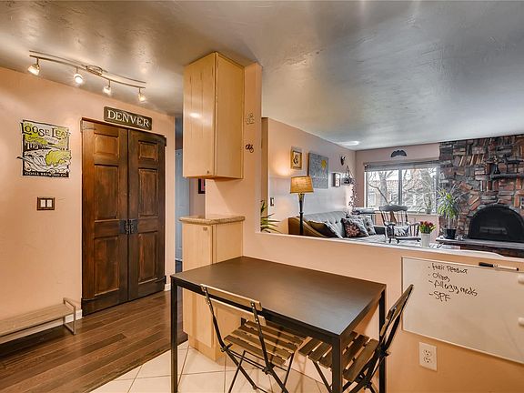 4th image of 1008 N Corona St APT 307