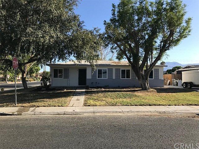 1st image of 81747 De Plata Ave