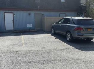 1333 Clove Valley Rd, Hopewell Junction, NY 12533