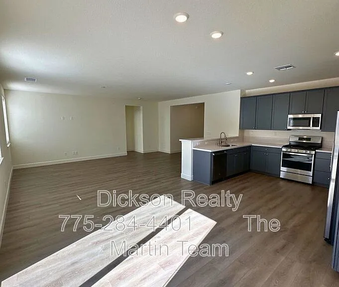 7878 Willow Thicket Dr — Photo 6