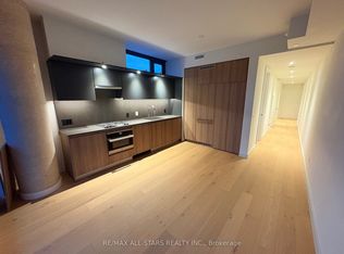 81 Wellesley St E #1607, Toronto, ON M4Y 0C5