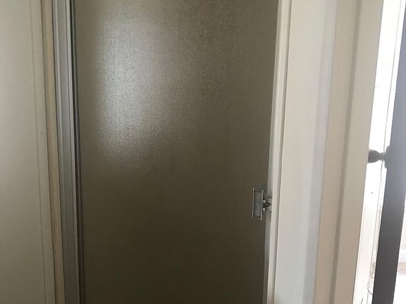 2ND BATH WALK IN SHOWER