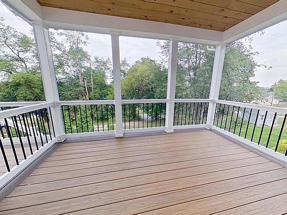 5th image of 1003 Chestnut St