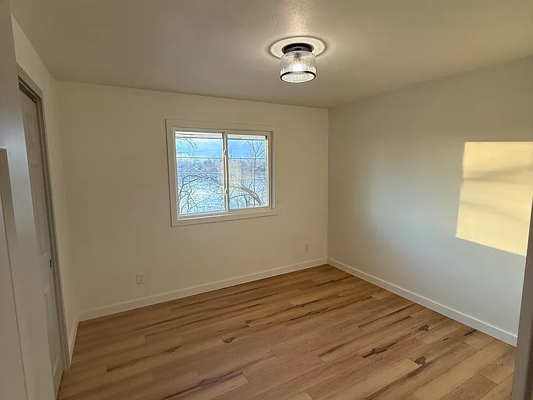 730 E Shore Dr #2 — Photo 6