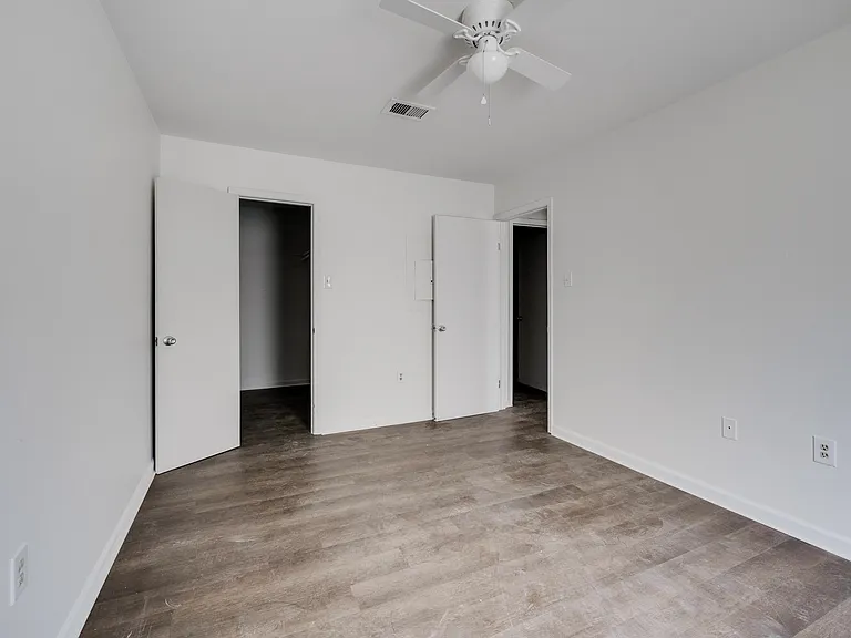 1602 King St #1 — Photo 11