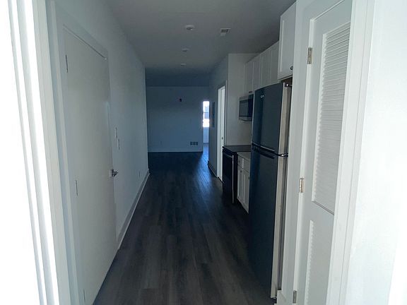 2nd image of 2202 W Lehigh Ave Floor 2