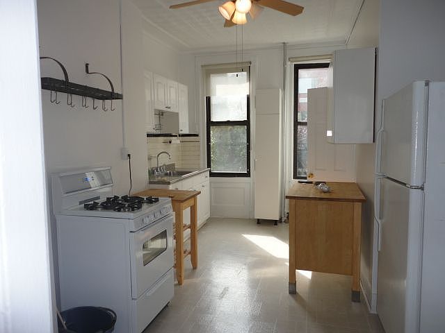1st image of 1118 47th Ave APT 2L