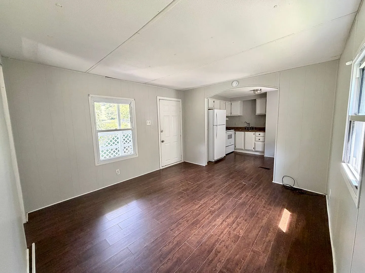 3 Bed / 1 Bath Home on Private Country Lot with 600 Sq Ft Workshop Jonesborough — Photo 3