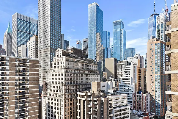 Sold by Compass | media 7