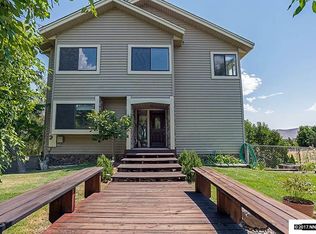 7207 Center Dr, Carson City, NV 89701