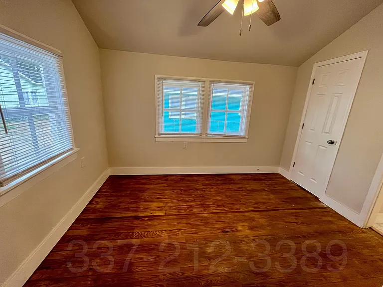 106 Roosevelt St #C — Photo 11