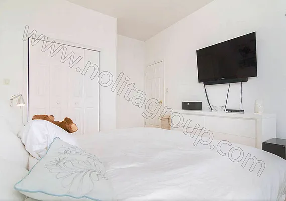 Rented by Nolita Group | media 9