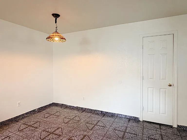 1202 Spell Ave — Photo 9