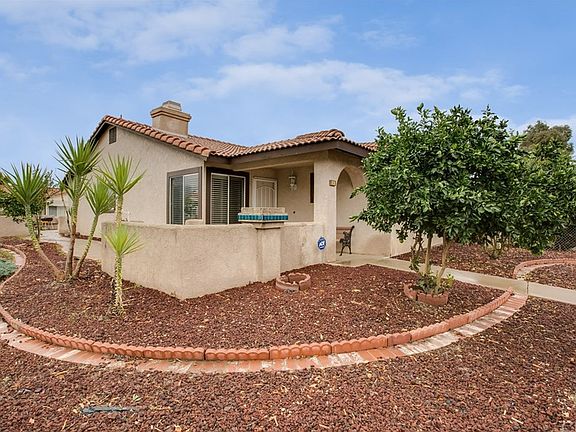 3rd image of 393 Palm Ave