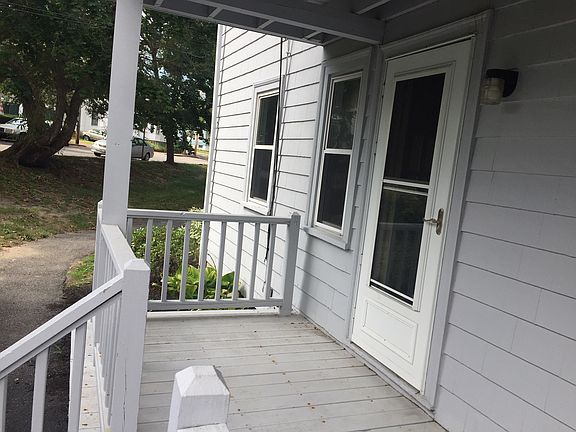 2nd image of 29 Turner St #1