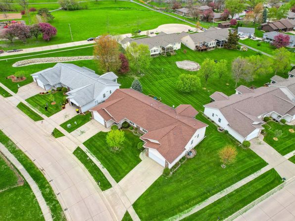 1102 Cassidy Curv, Adel, IA 50003