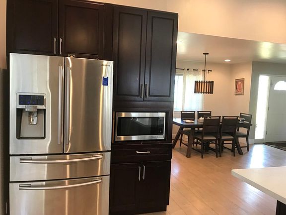 Dining-Fridge