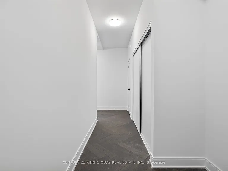 8888 Yonge St #1104 — Photo 8
