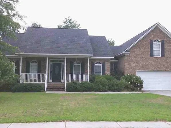 4 Bowhunter Ct, Lugoff, SC 29078