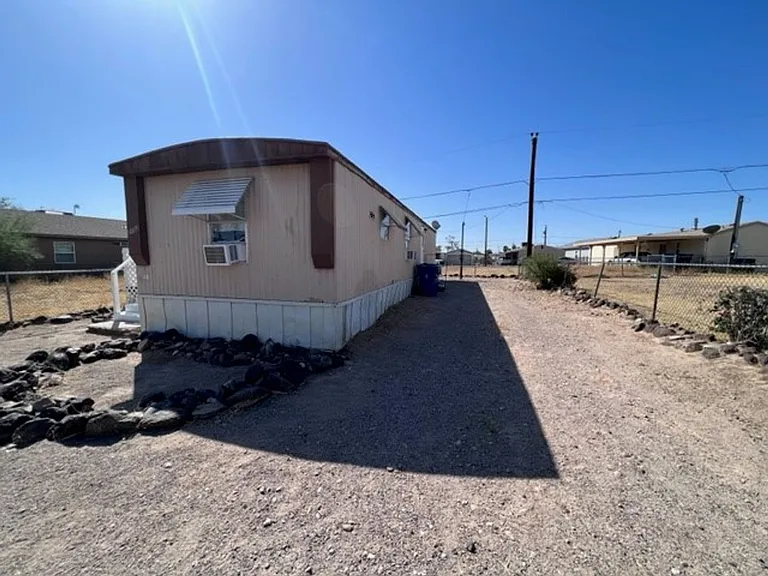 2102 Hermosa Dr — Photo 22