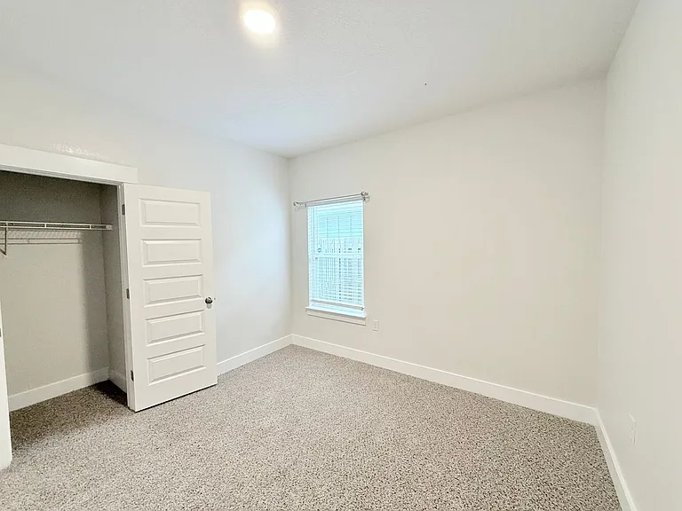 5768 Conley Ct — Photo 11