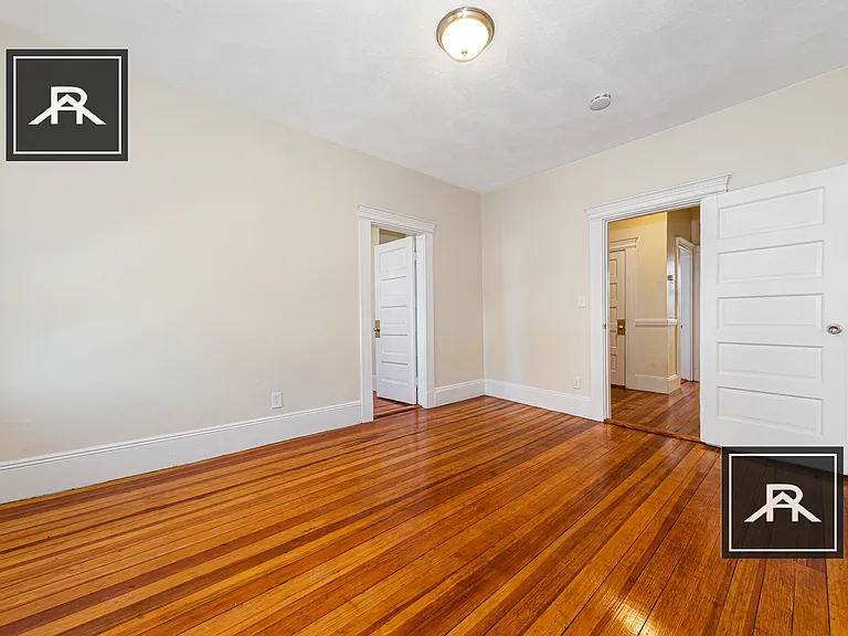 46 Brackett St #3 — Photo 15