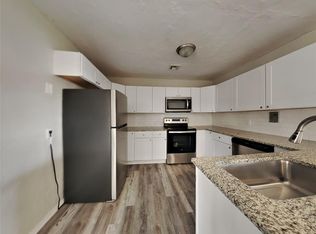 218 E Myrtle Ln, Midwest City, OK 73110