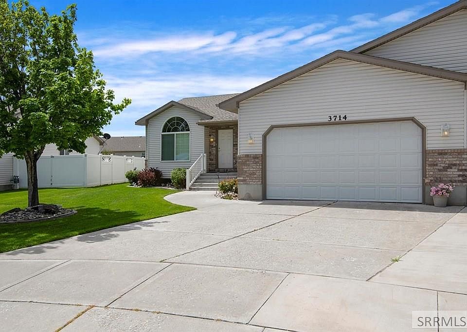 1st image of 3714 E Heartland Cir