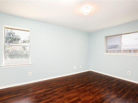 5th image of 13436 Janwood Ln