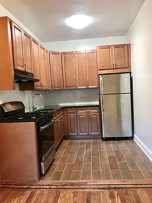 Rented by Axxess Realty Group | media 9