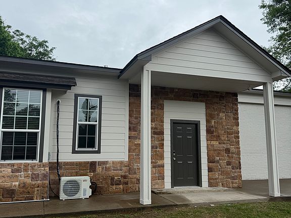 2nd image of 1002 S Glenwood Blvd