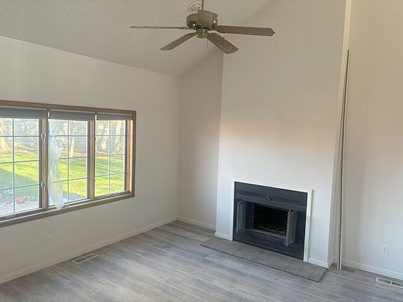 4th image of 1021 Palomino St