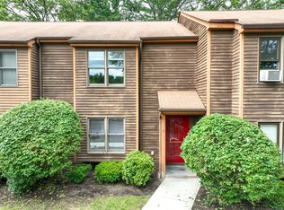 10 Cianci Ave APT 9, Plainville, CT 06062