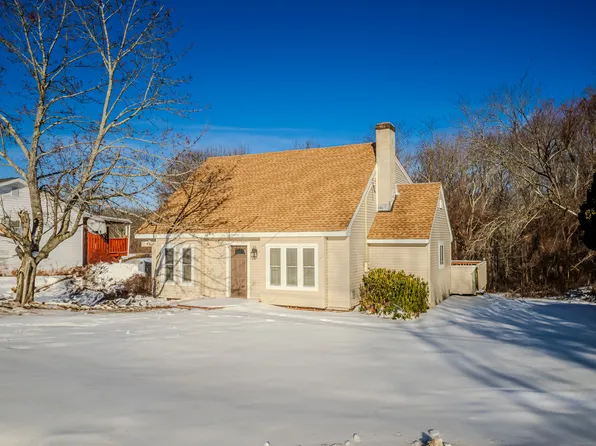 30 Chipper Road, Waterbury, CT 06704