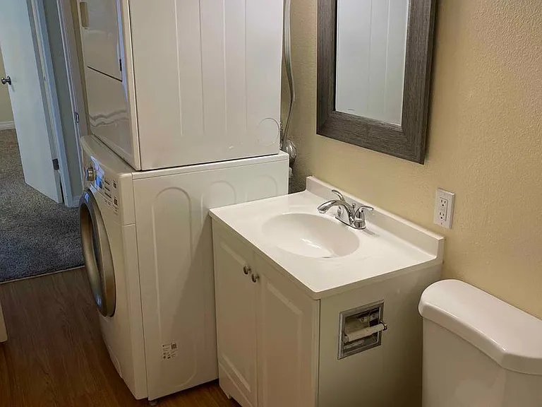 634 Alameda Ave — Photo 7
